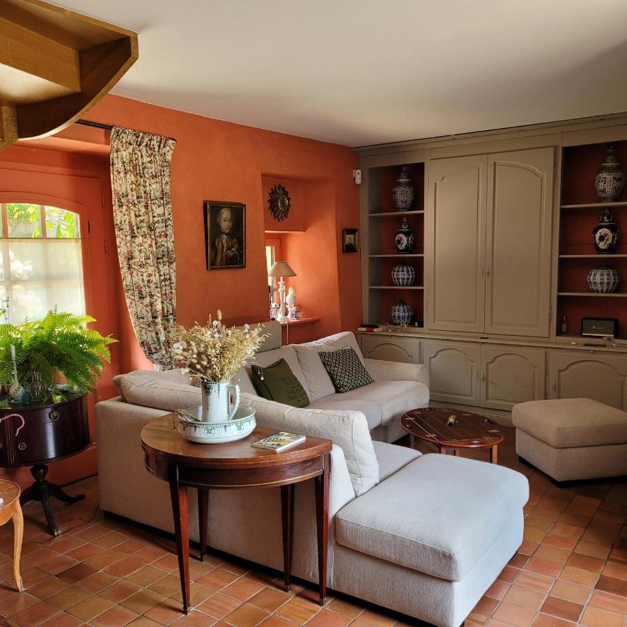 Gite De Charme Au Manoir Du Plessis-Quinquis Sainte-Seve エクステリア 写真