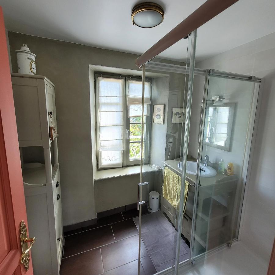 Gite De Charme Au Manoir Du Plessis-Quinquis Sainte-Seve エクステリア 写真